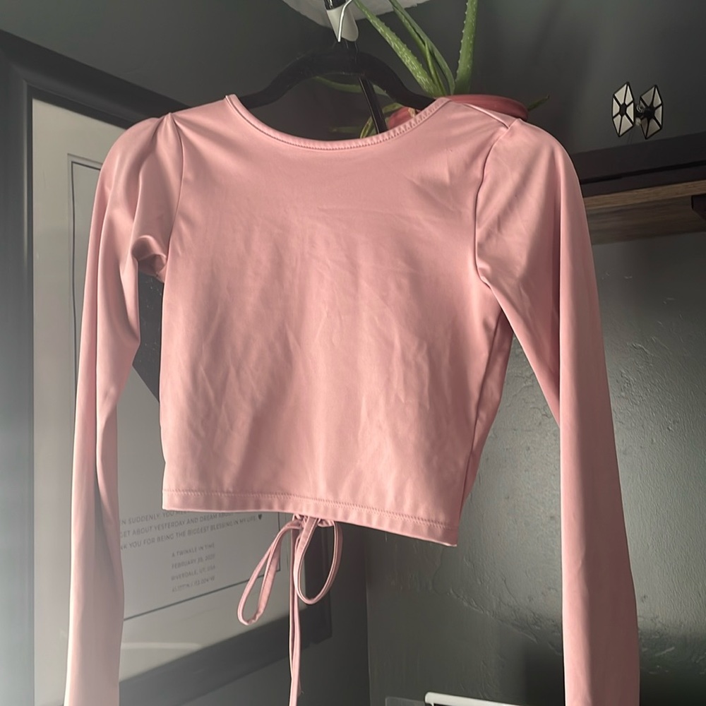 Cotton:On Crop Top Long-Sleeve Pink Top
